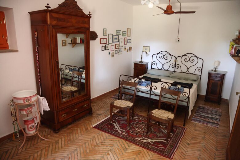 Eighteenth Century Tuscan Farmhouse with Olive Grove - Guardistallo, Italy