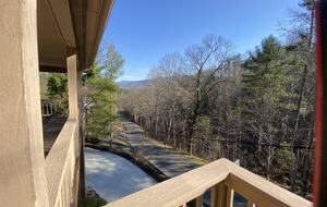 Misty Mountain Manor - Townsend, Tennessee