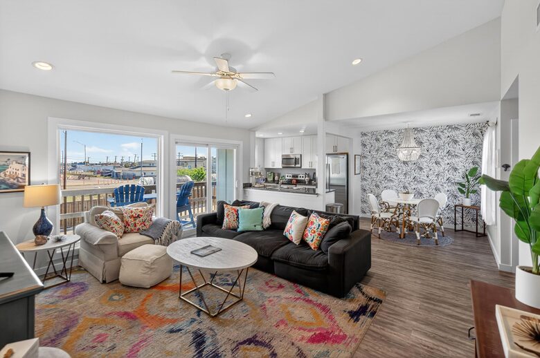 Port Aransas Waterfront Condo near Ferry & Beach - Port Aransas, Texas