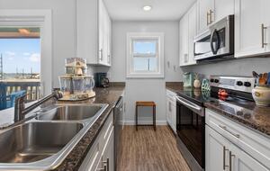 Port Aransas Waterfront Condo near Ferry & Beach - Port Aransas, Texas