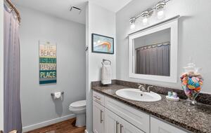 Port Aransas Waterfront Condo near Ferry & Beach - Port Aransas, Texas