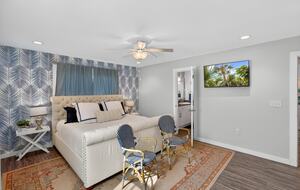 Port Aransas Waterfront Condo near Ferry & Beach - Port Aransas, Texas
