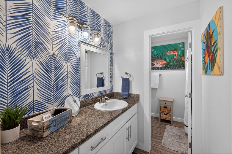 Port Aransas Waterfront Condo near Ferry & Beach - Port Aransas, Texas