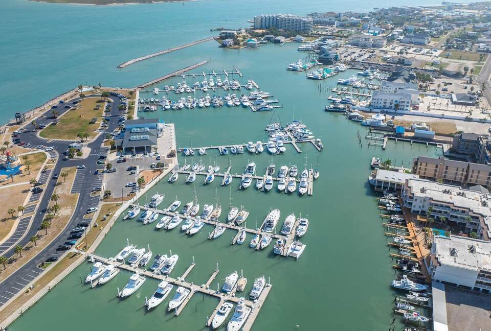 Port Aransas Waterfront Condo near Ferry & Beach - Port Aransas, Texas