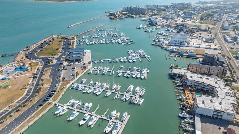 Port Aransas Waterfront Condo near Ferry & Beach - Port Aransas, Texas