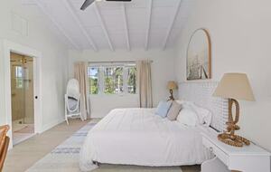 Palm Beach Poolside Haven - Riviera Beach, Florida