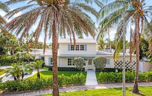 Palm Beach Poolside Haven - Riviera Beach, Florida