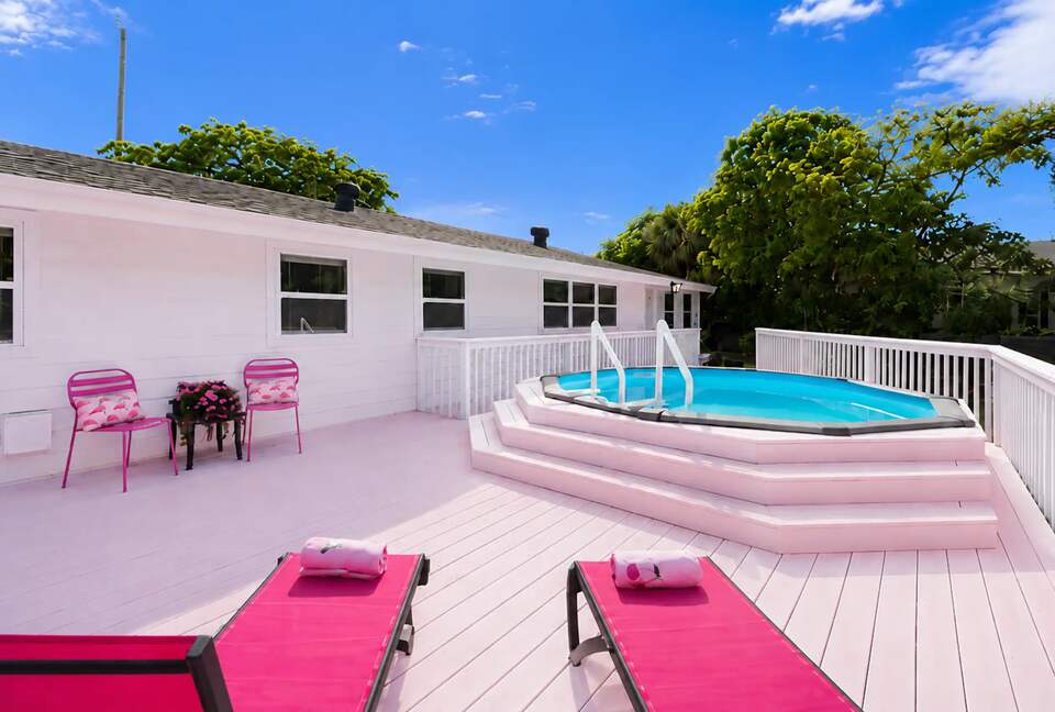 West Palm Beach Retreat with Private Pool - West Palm Beach, Florida