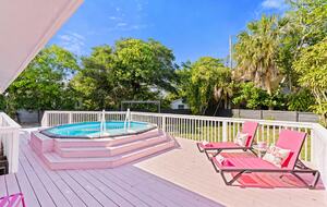 West Palm Beach Retreat with Private Pool - West Palm Beach, Florida