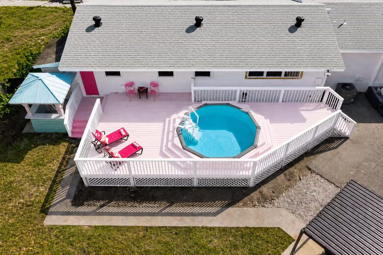 West Palm Beach Retreat with Private Pool - West Palm Beach, Florida