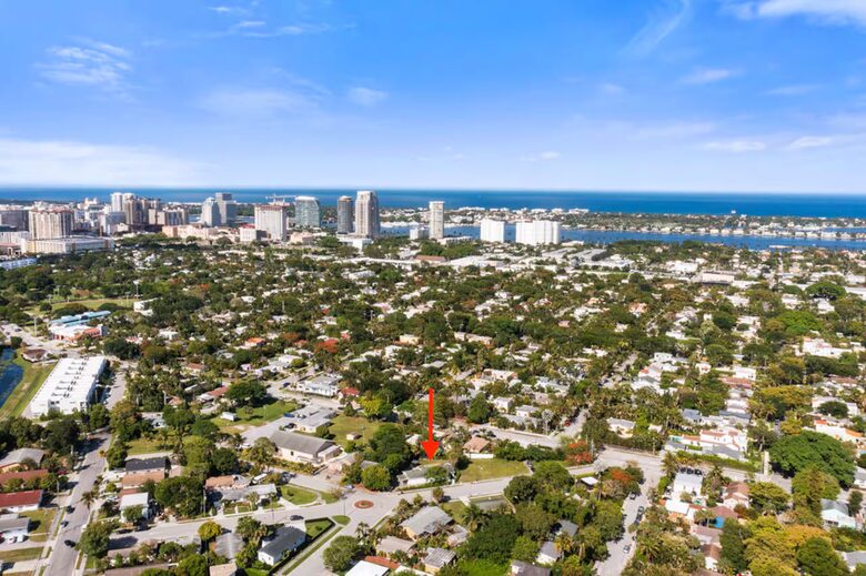 West Palm Beach Retreat with Private Pool - West Palm Beach, Florida