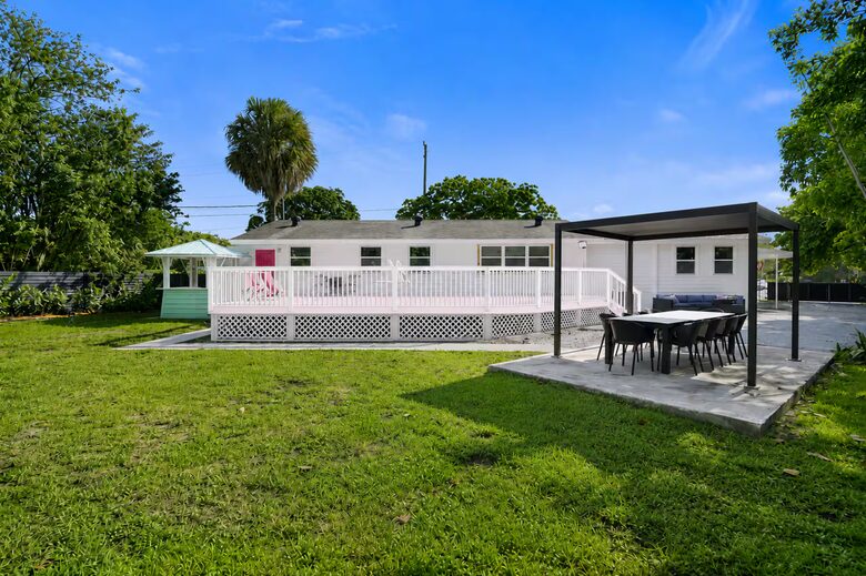 West Palm Beach Retreat with Private Pool - West Palm Beach, Florida