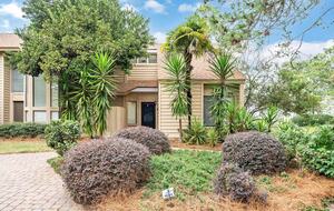 Bayfront Sandestin Villa with Golf Cart - Miramar Beach, Florida