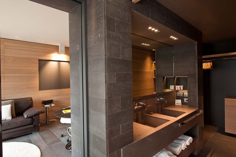 Emotional SPA Balcony Suite - Castione Della Presolana, Italy