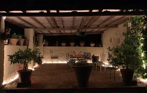 Roman Hill Farmhouse - Monte San Savino, Italy