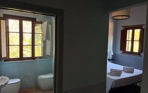 Roman Hill Farmhouse - Monte San Savino, Italy