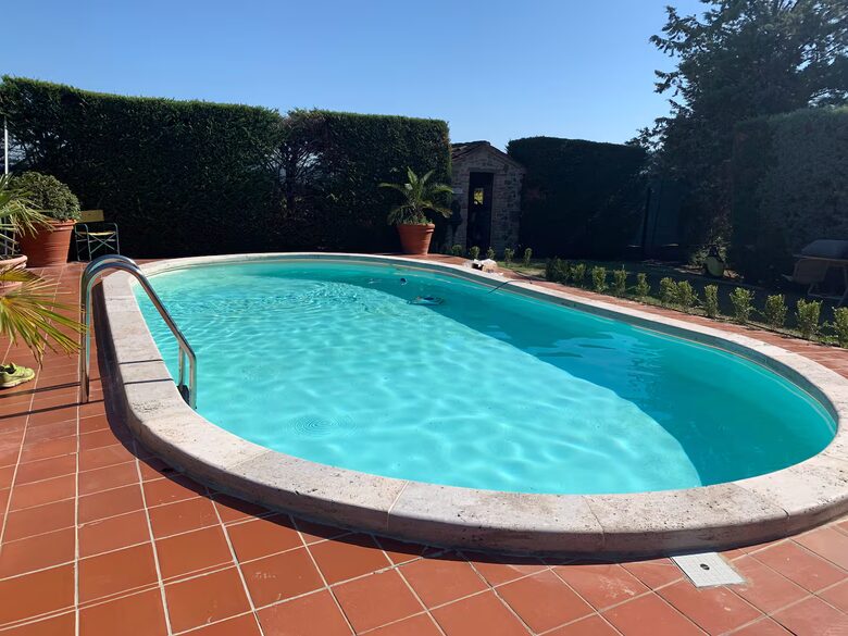 Roman Hill Farmhouse - Monte San Savino, Italy