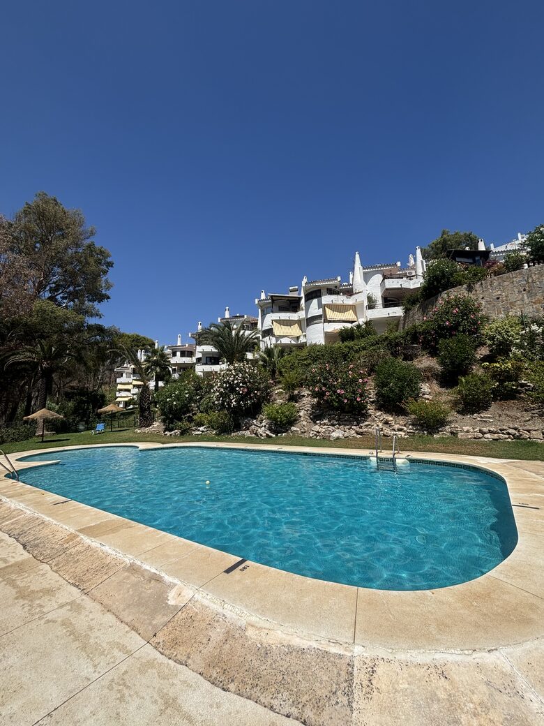 Peaceful Andalucían Duplex Apartment with Sea Views - Torremuelle, Benalmádena Costa, Spain