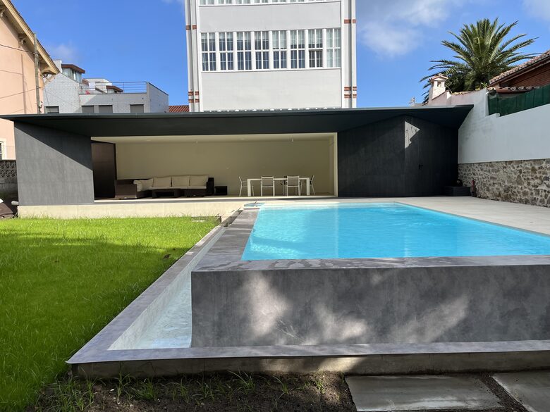 Garden and Pool Home by Salinas Beach - Castrillón, Spain