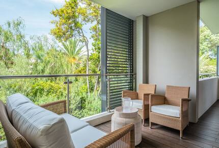 Elegant Escape on Cap d'Antibes - Antibes, France