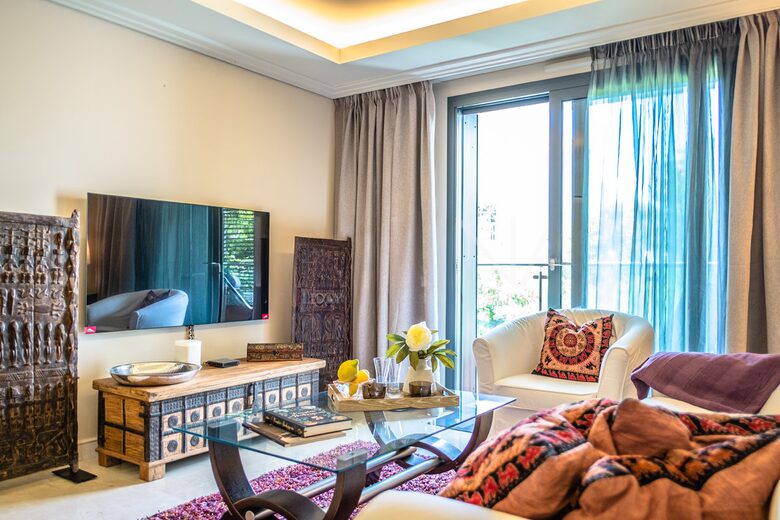 Elegant Escape on Cap d'Antibes - Antibes, France