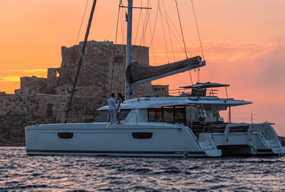 All-Inclusive 7-night TradeWinds AQUA Experience in Fiji on TW59 Catamaran with Crew- Shared - Nadi, Fiji