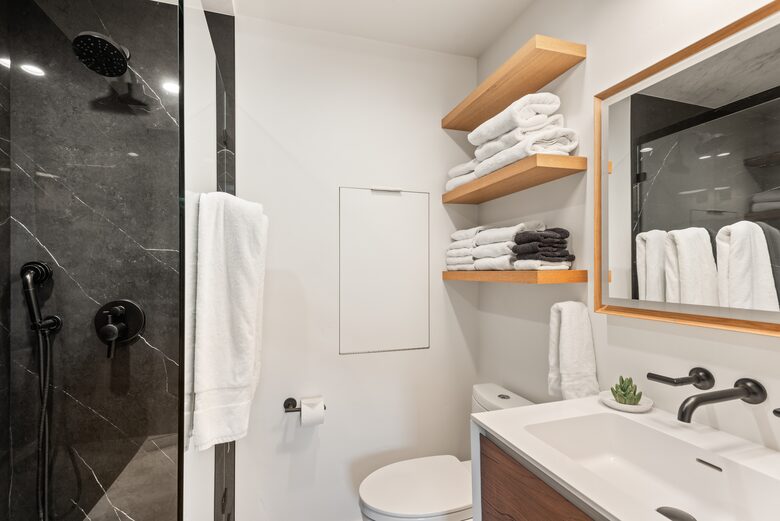 Aspen Mountain Condo with Pool & Downtown Access - Aspen, Colorado