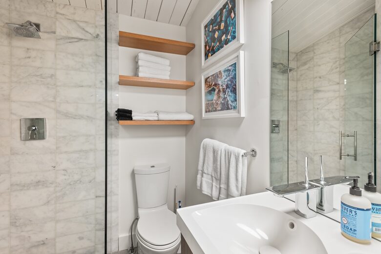 Aspen Mountain Condo with Pool & Downtown Access - Aspen, Colorado