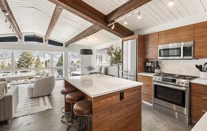 Aspen Mountain Condo with Pool & Downtown Access - Aspen, Colorado