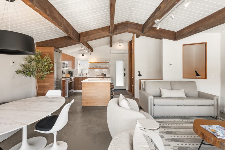 Aspen Mountain Condo with Pool & Downtown Access - Aspen, Colorado