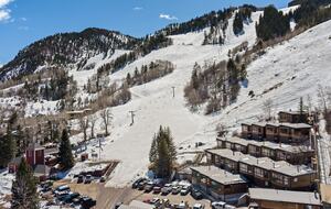 Aspen Mountain Condo with Pool & Downtown Access - Aspen, Colorado