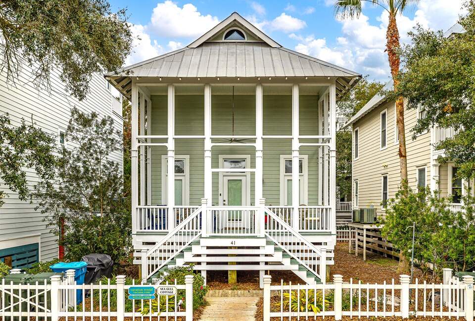 East Beach Cottage with Private Beach Access - Saint Simons Island, Georgia
