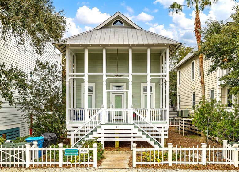 East Beach Cottage with Private Beach Access - Saint Simons Island, Georgia