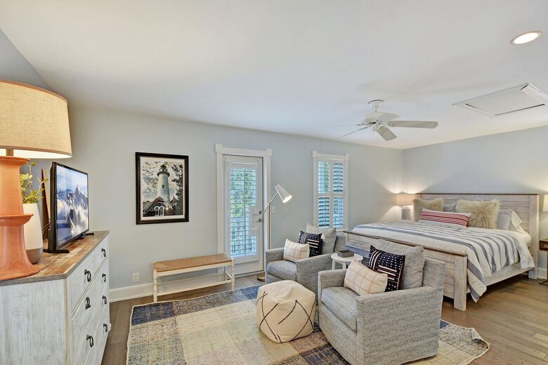 East Beach Cottage with Private Beach Access - Saint Simons Island, Georgia