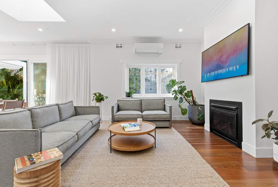 Private Sydney Northern Beaches Retreat with Pool & Sauna - Sydney, Australia