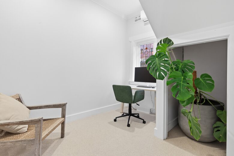 Private Sydney Northern Beaches Retreat with Pool & Sauna - Sydney, Australia