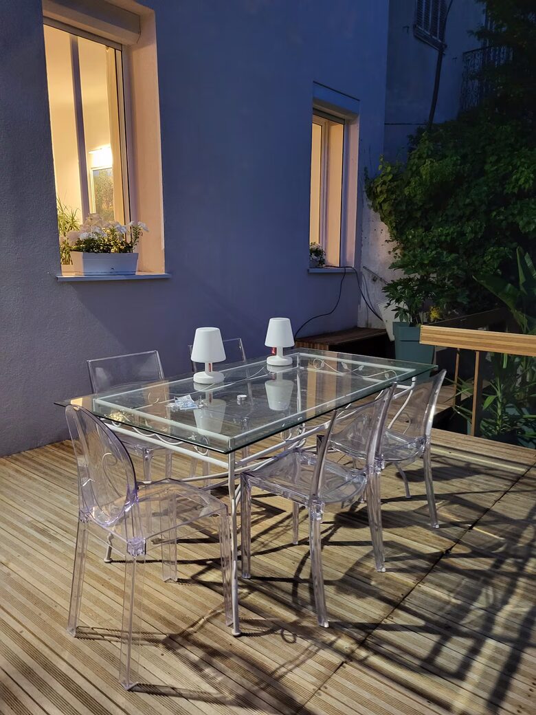 Refined Garden Townhouse in Cannes - Cannes, France