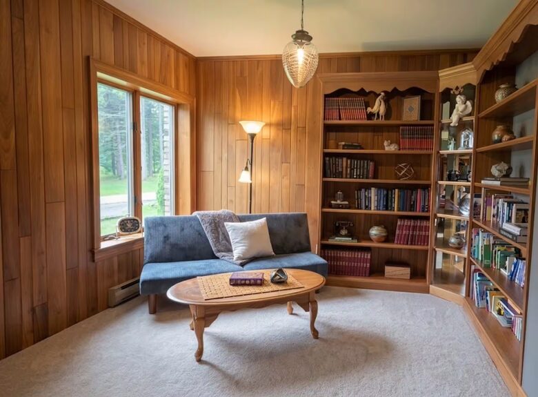 Private Lake Estate Near Holiday Valley - Ellicottville, New York