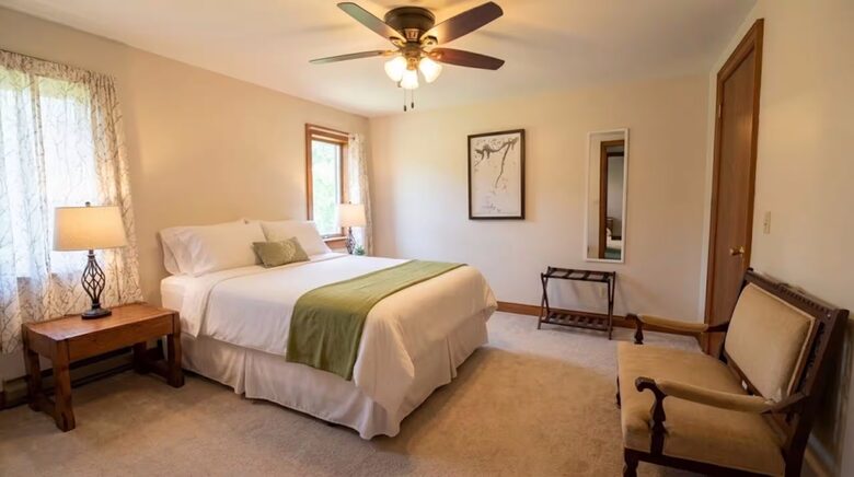 Private Lake Estate Near Holiday Valley - Ellicottville, New York