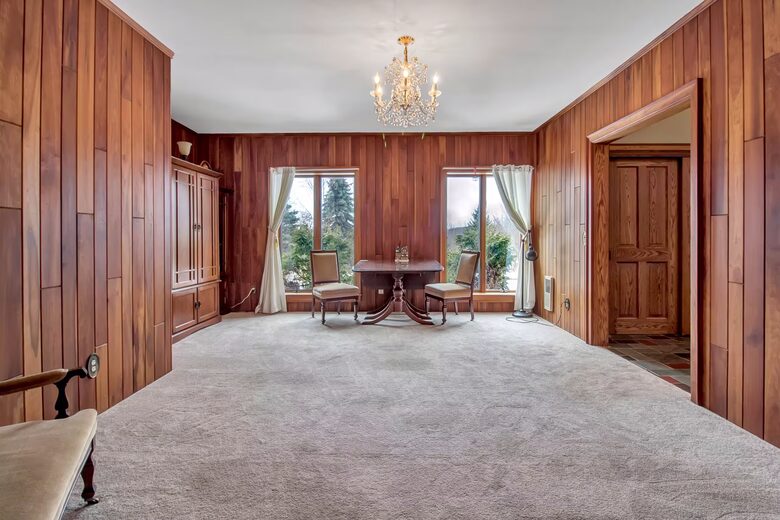 Private Lake Estate Near Holiday Valley - Ellicottville, New York