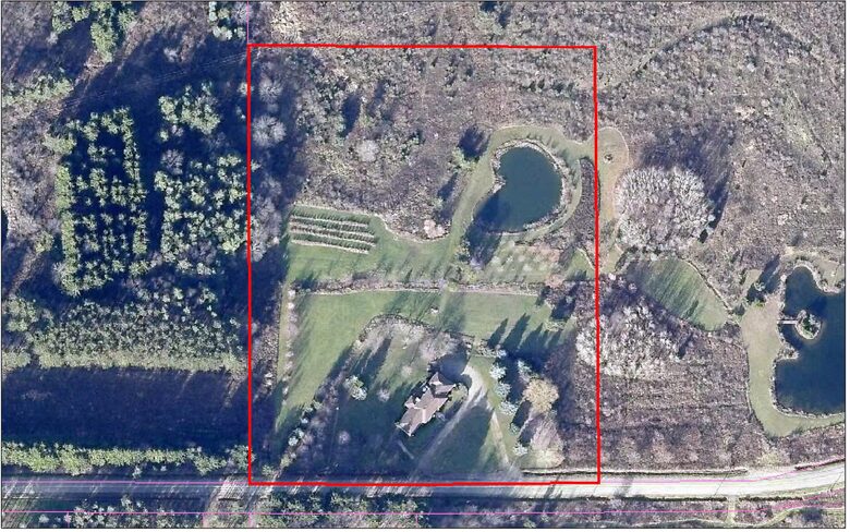 Private Lake Estate Near Holiday Valley - Ellicottville, New York