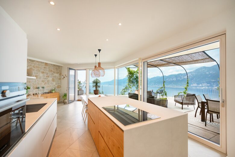 Lake Garda Terrace Villa - Brenzone sul Garda, Italy