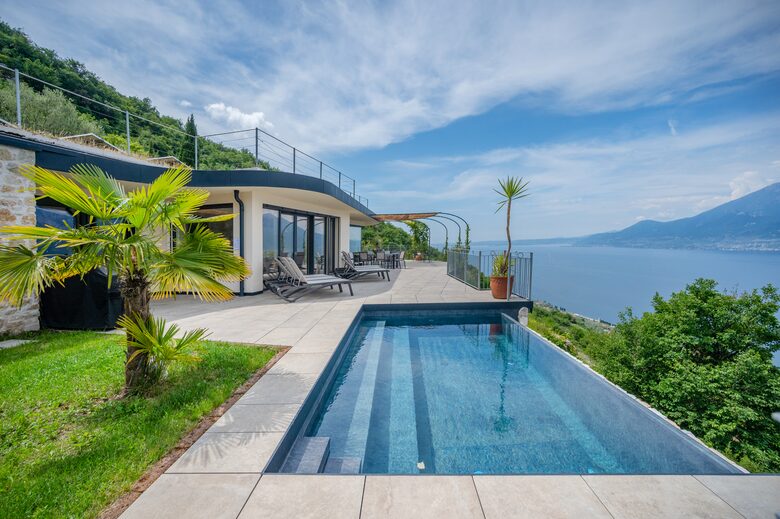 Lake Garda Terrace Villa - Brenzone sul Garda, Italy