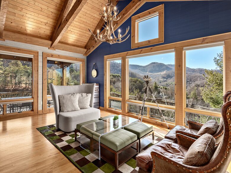 Private Western North Carolina Estate with Panoramic Mountain Views - Clyde, North Carolina