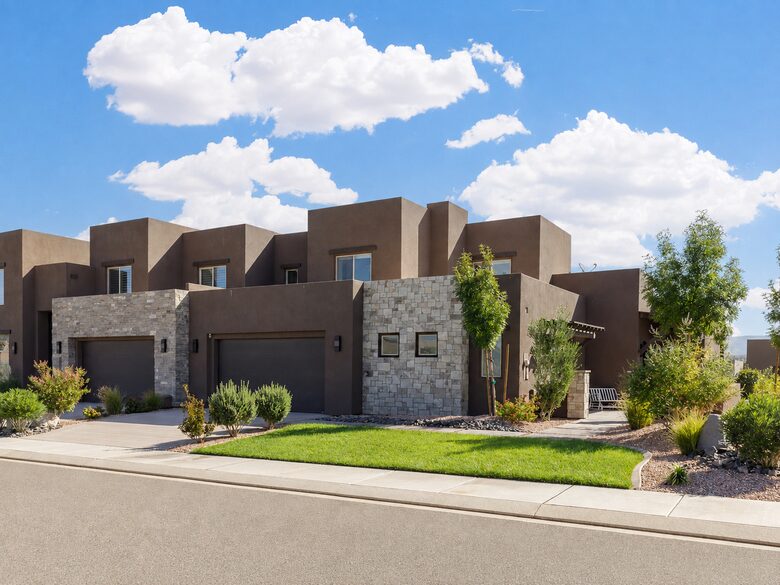 Spacious TAVA Resort Retreat near Sand Hollow Reservoir & Zion - Hurricane, Utah