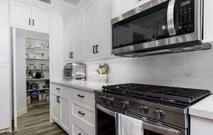 Spacious TAVA Resort Retreat near Sand Hollow Reservoir & Zion - Hurricane, Utah