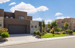 Spacious TAVA Resort Retreat near Sand Hollow Reservoir & Zion - Hurricane, Utah