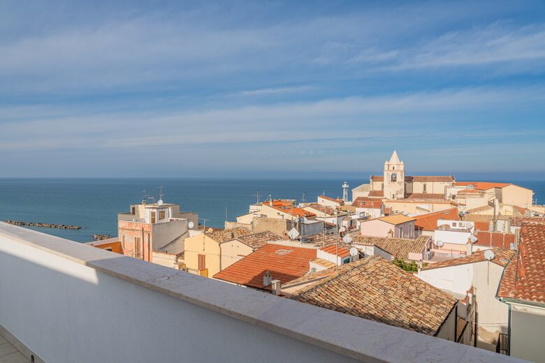 Adriatic Sea View Apartment in Termoli - Termoli, Italy