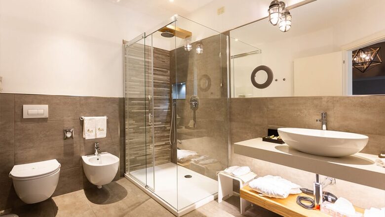 Suite Seneca - Azzano San Paolo, Bergamo, Italy