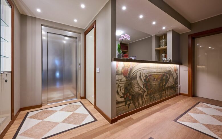 Suite Seneca - Azzano San Paolo, Bergamo, Italy